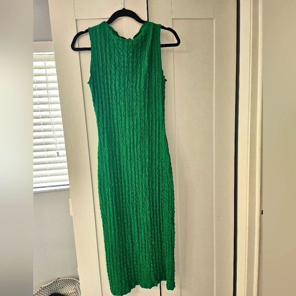 NWT Zara green midi dress size S - Picture 2 of 3